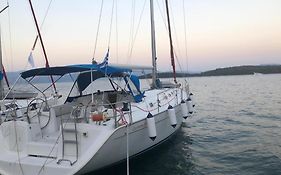 Old Harbor Corfu Yachts